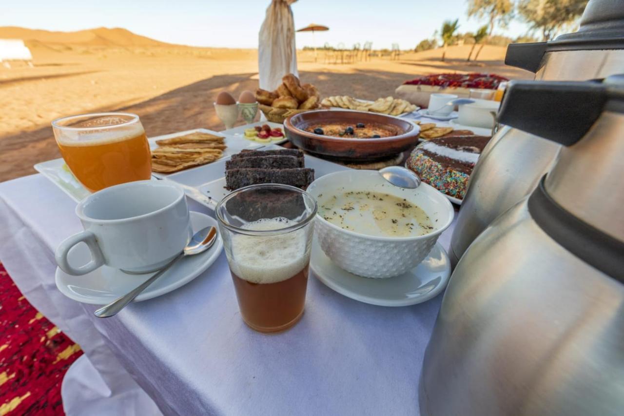 Merzouga Luxury Traditional Camp Εξωτερικό φωτογραφία